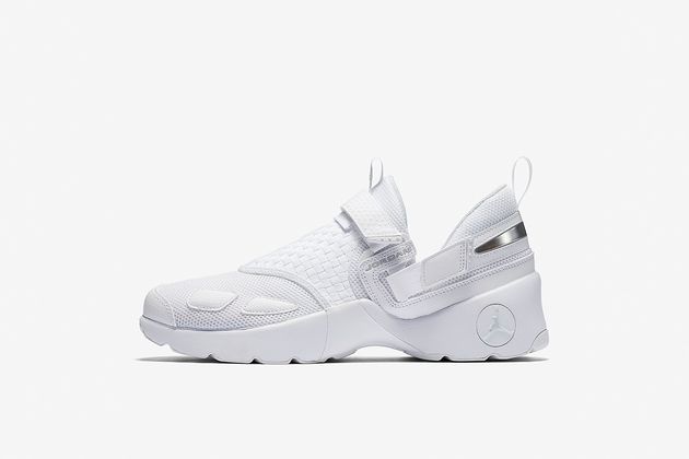 nike under $100