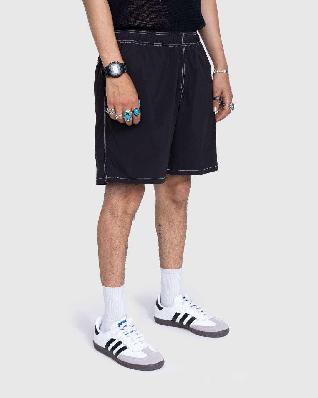 Highsnobiety – Side Cargo Shorts Charcoal Black - Active Shorts - Black - Image 4