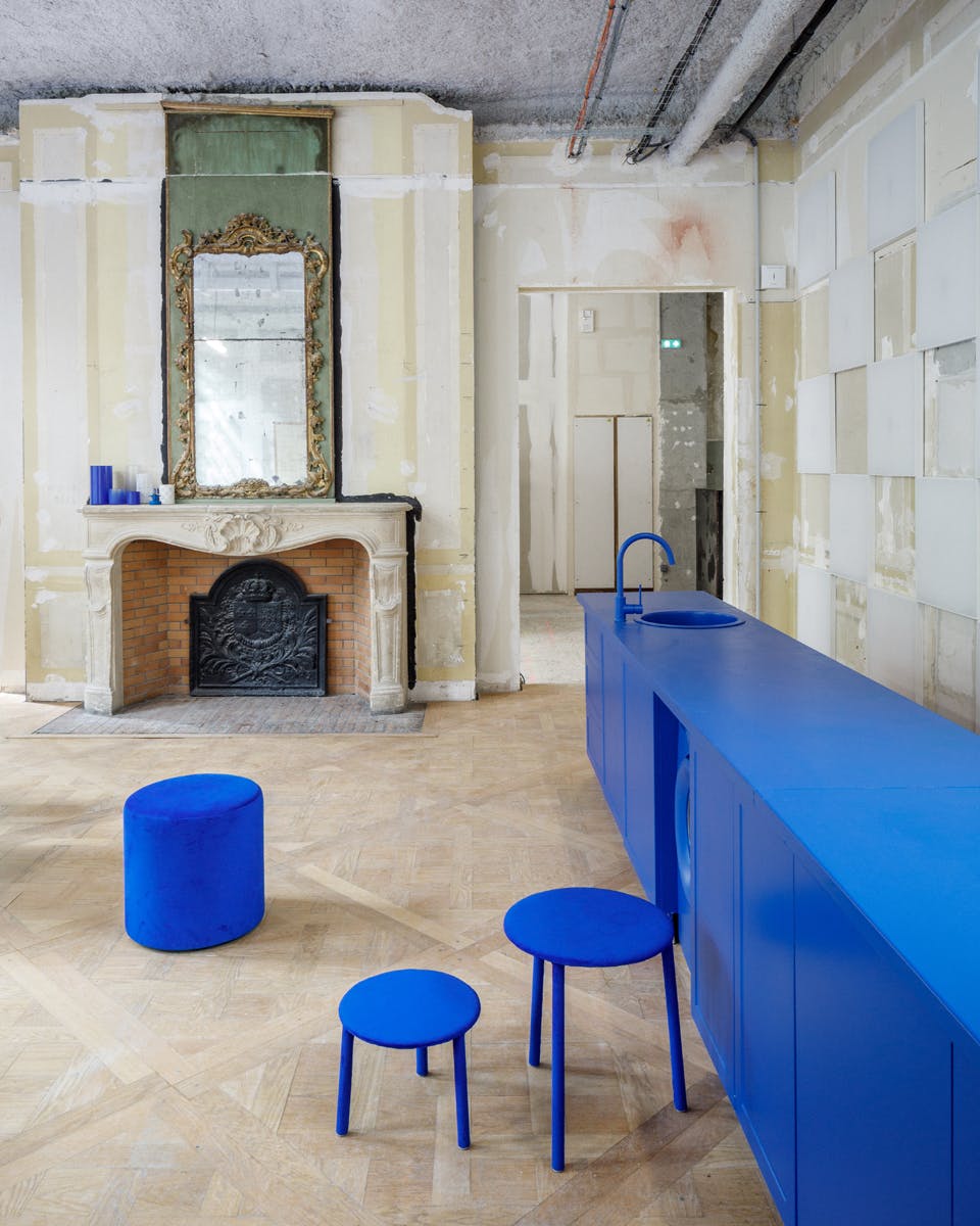 Crosby-Cafe--3537-dover street market paris inside look (19)