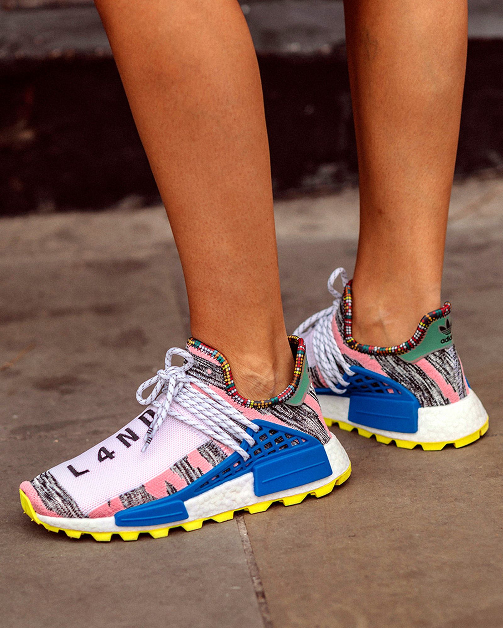 2019_Brand_Pages_adidasPharrell_AsiaTypek