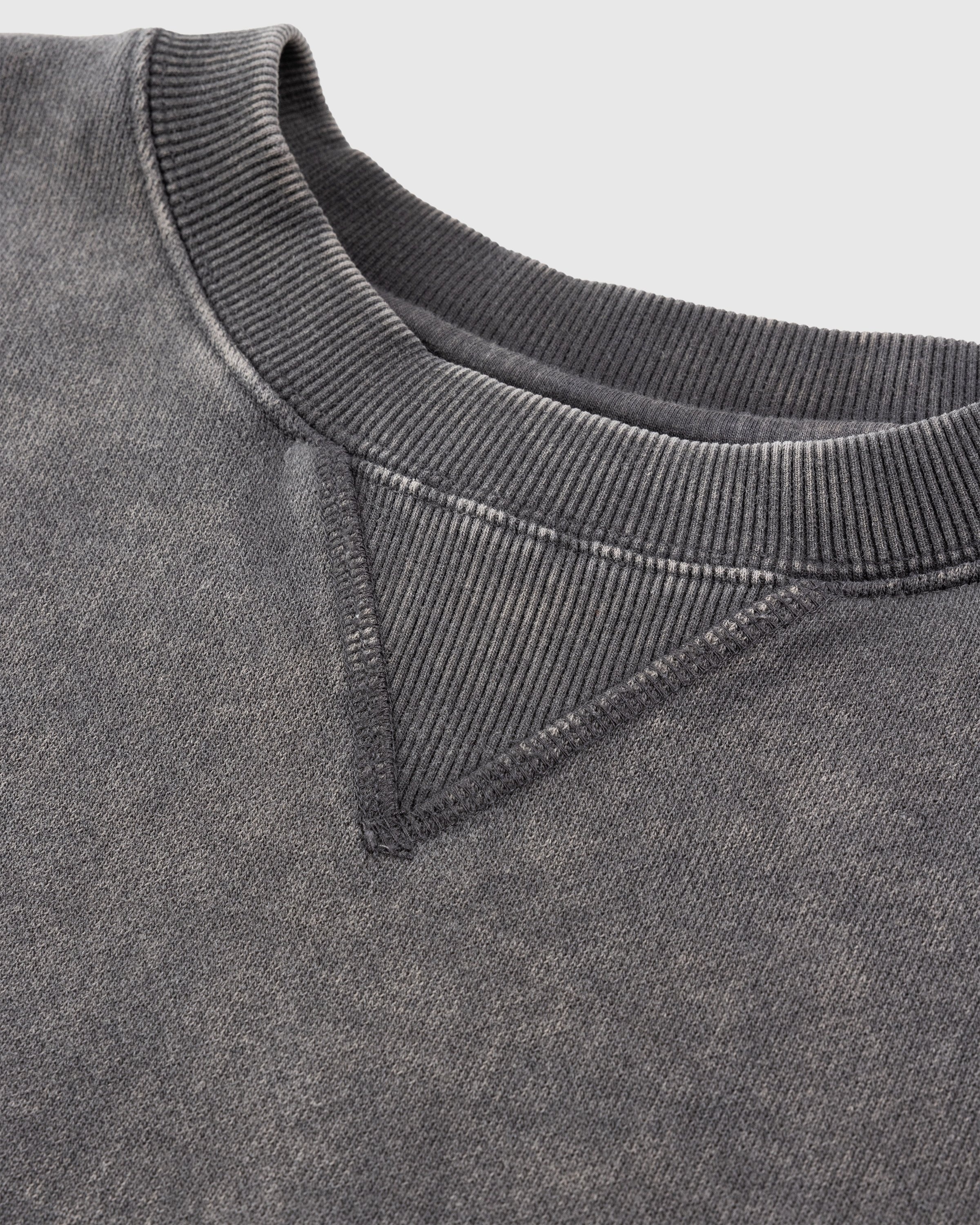 Entire Studios – Box Crew Washed Black - Sweatshirts - Grey - Image 5