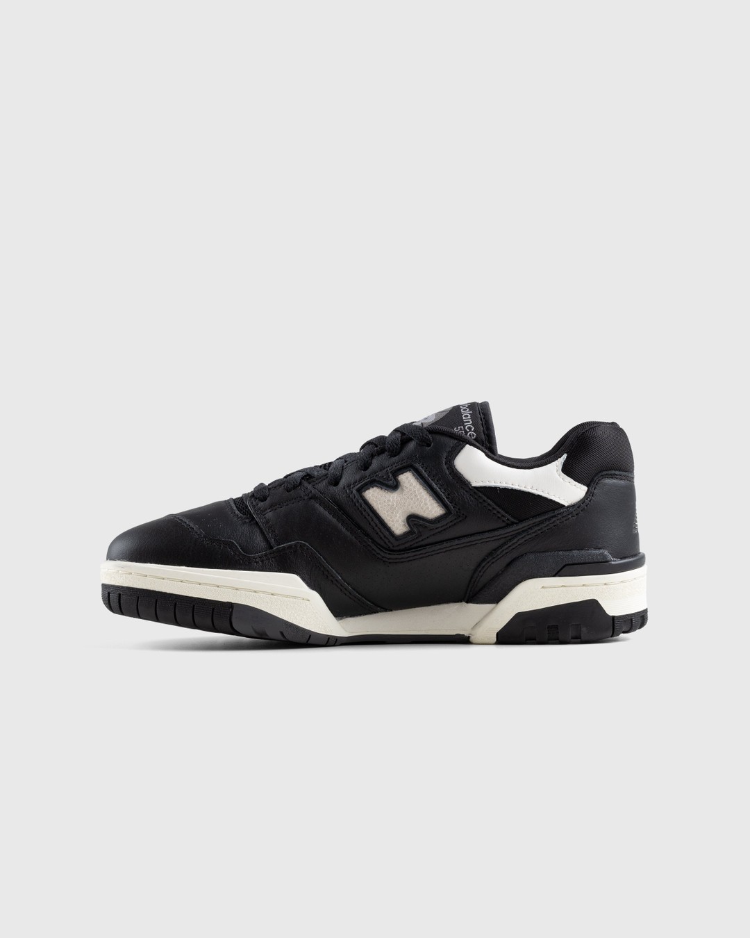 New Balance – BB550LBW Black/White - Sneakers - Black - Image 2