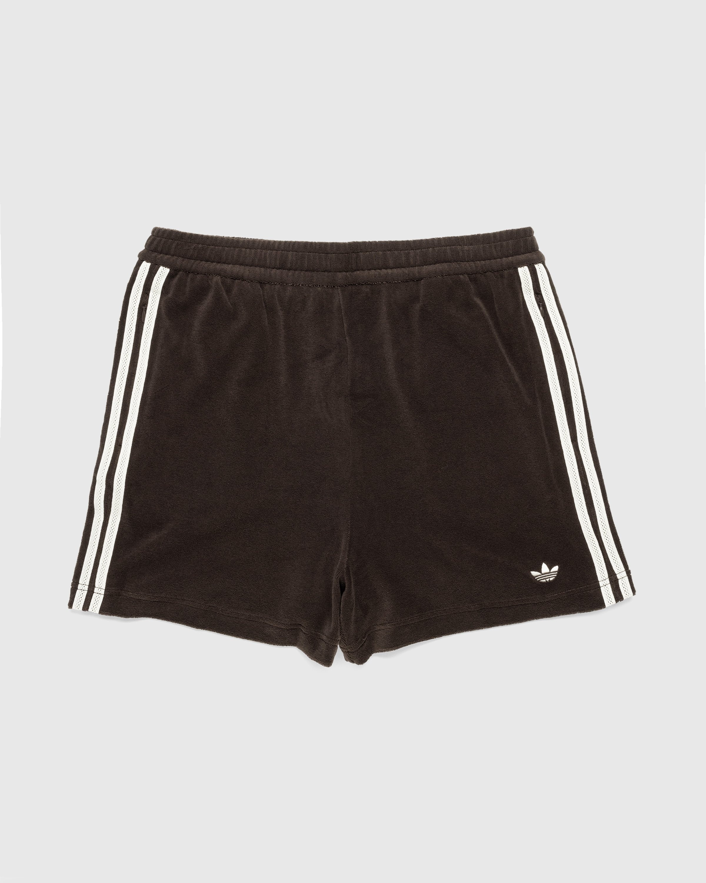 In adidas with top some short shorts