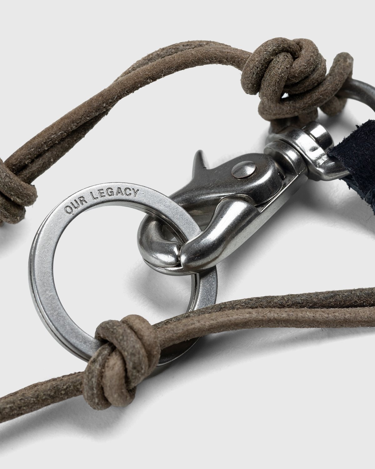 Our Legacy – Key Chain Ladon Olive Leather - Keychains - Green - Image 3
