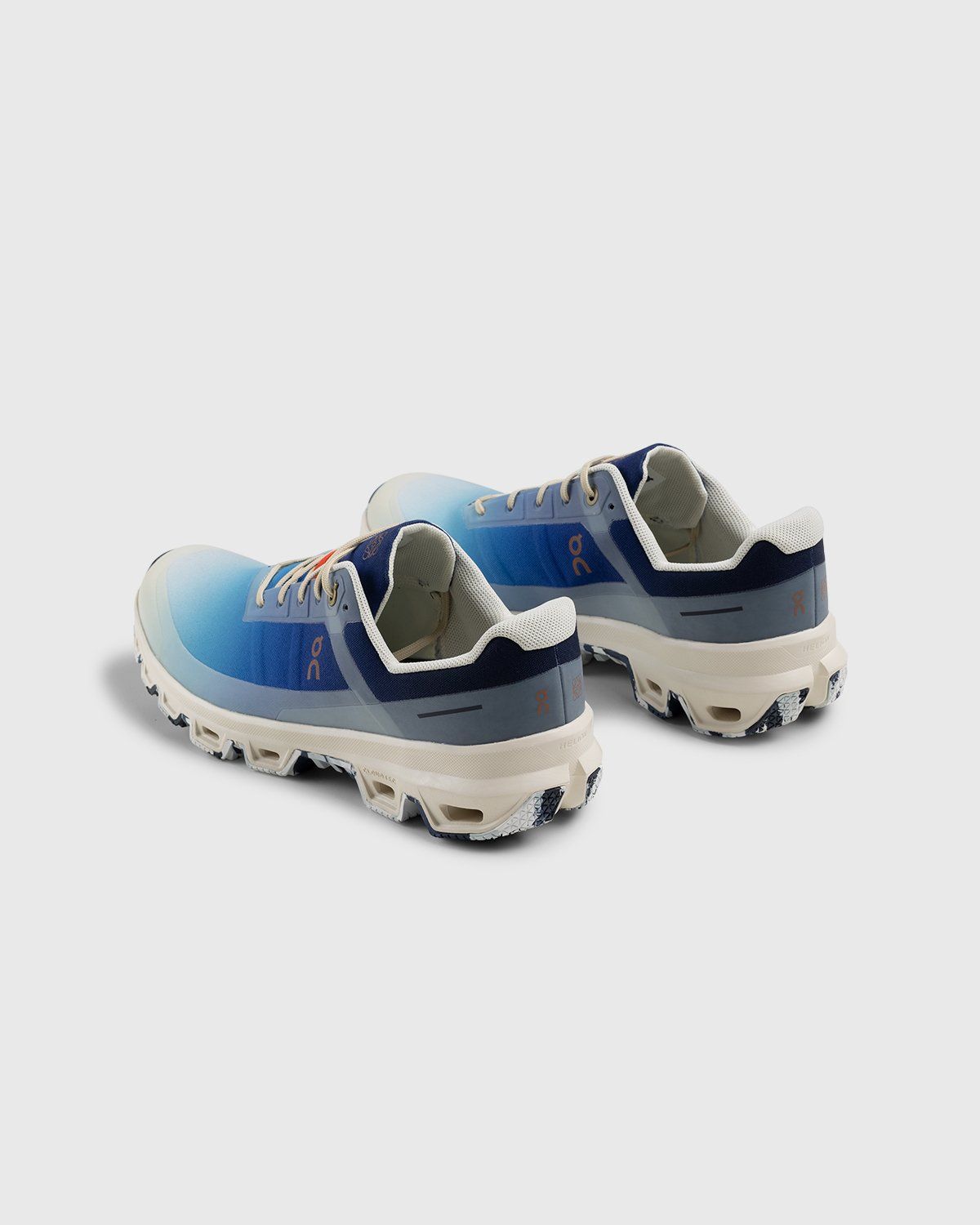Loewe x On – Women's Cloudventure Gradient Blue - Low Top Sneakers - Blue - Image 4
