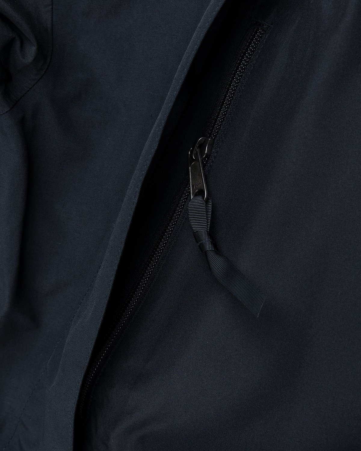 The North Face – 1994 Retro Mountain Light Jacket Black - Outerwear - Black - Image 6