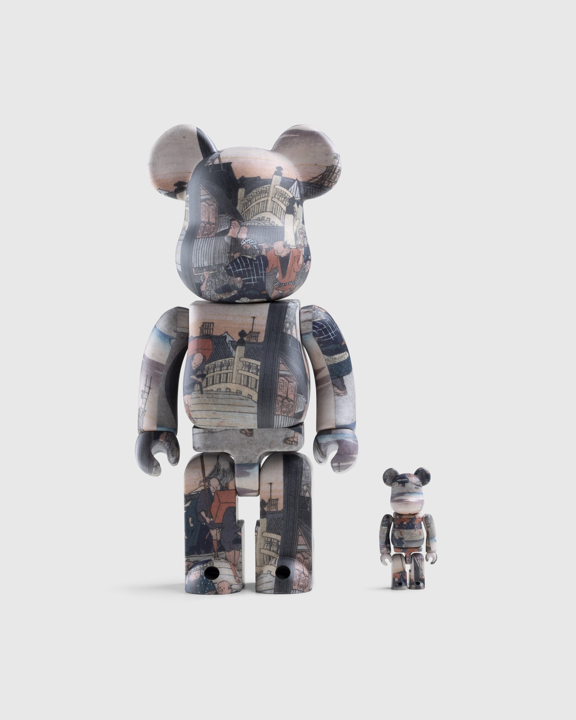Medicom – Be@rbrick Utagawa Hiroshige 53 Stations of the Tokaido-Nihonbashi 100% and 400% Set Multi - Toys - Multi - Image 1