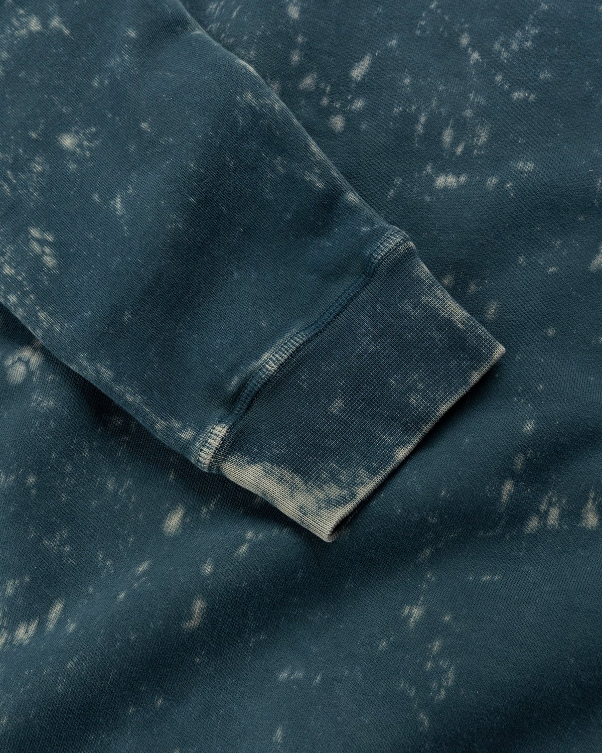 Stone Island – 61538 Garment-Dyed Cotton Fleece Crewneck Mid Blue - Sweats - Blue - Image 7