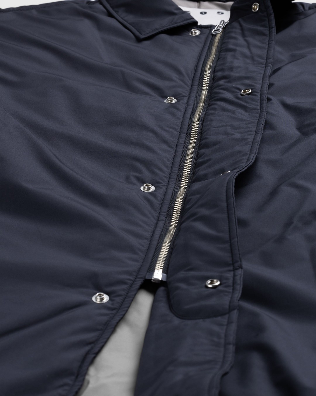 Highsnobiety HS05 – Light Insulated Eco-Poly Trench Coat Black - Outerwear - Black - Image 7