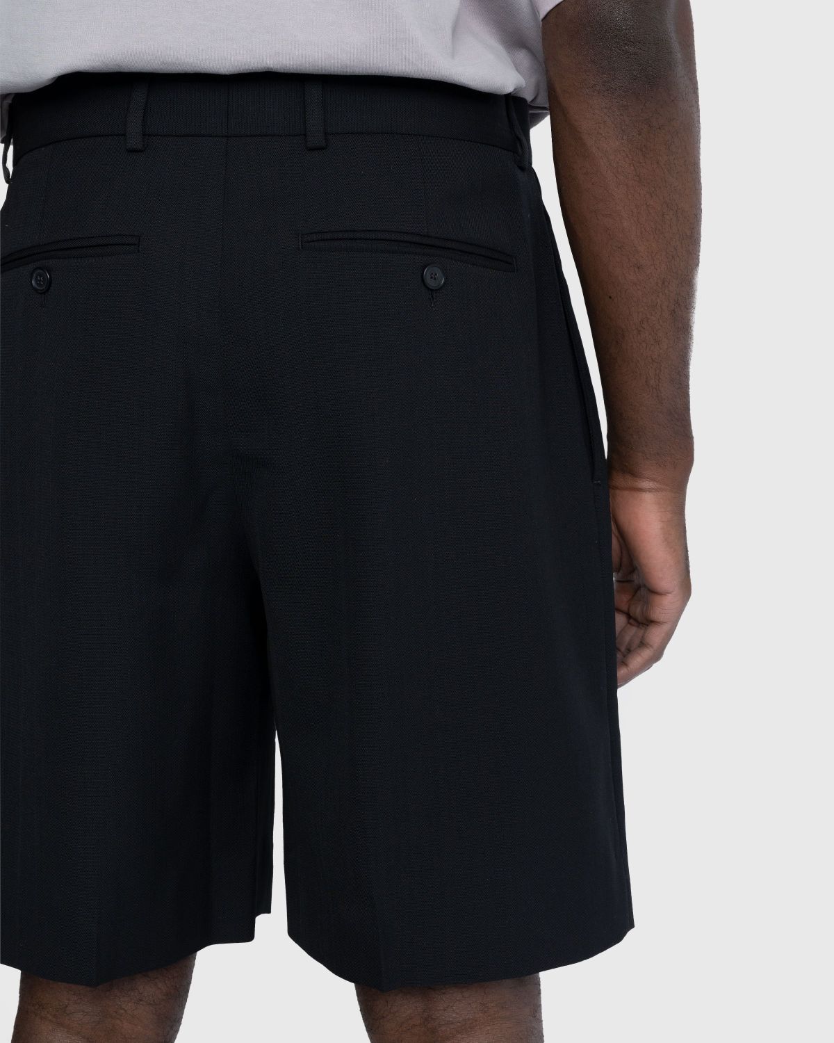 Acne Studios – Tailored Pleated Shorts Black - Bermuda Cuts - Black - Image 5