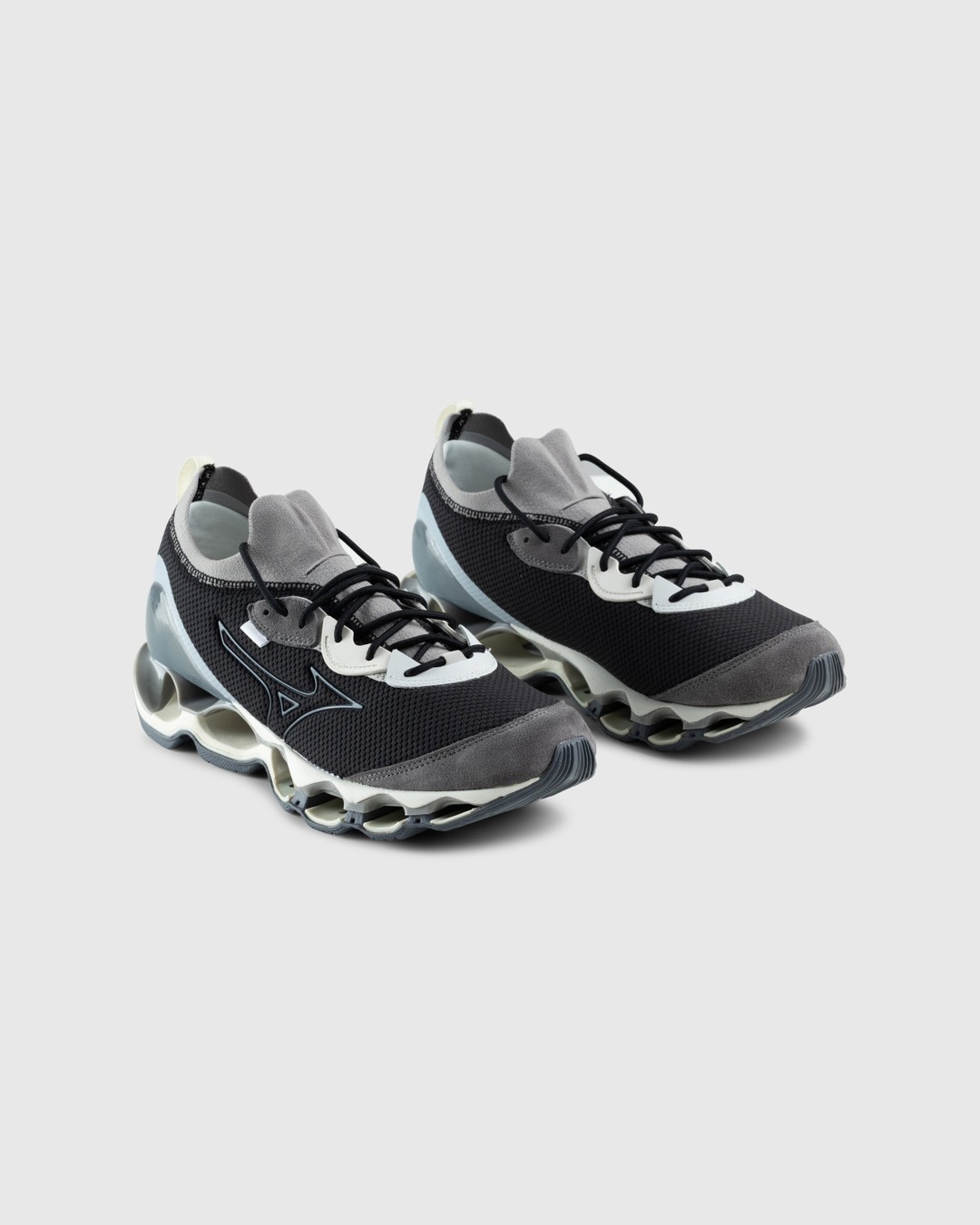 Mizuno – Wave Prophecy Beta Black - Sneakers - Black - Image 3