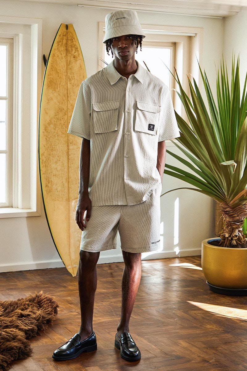 daily-paper-ss22-resort_0001_DP_SS22_LookBook_02_0109