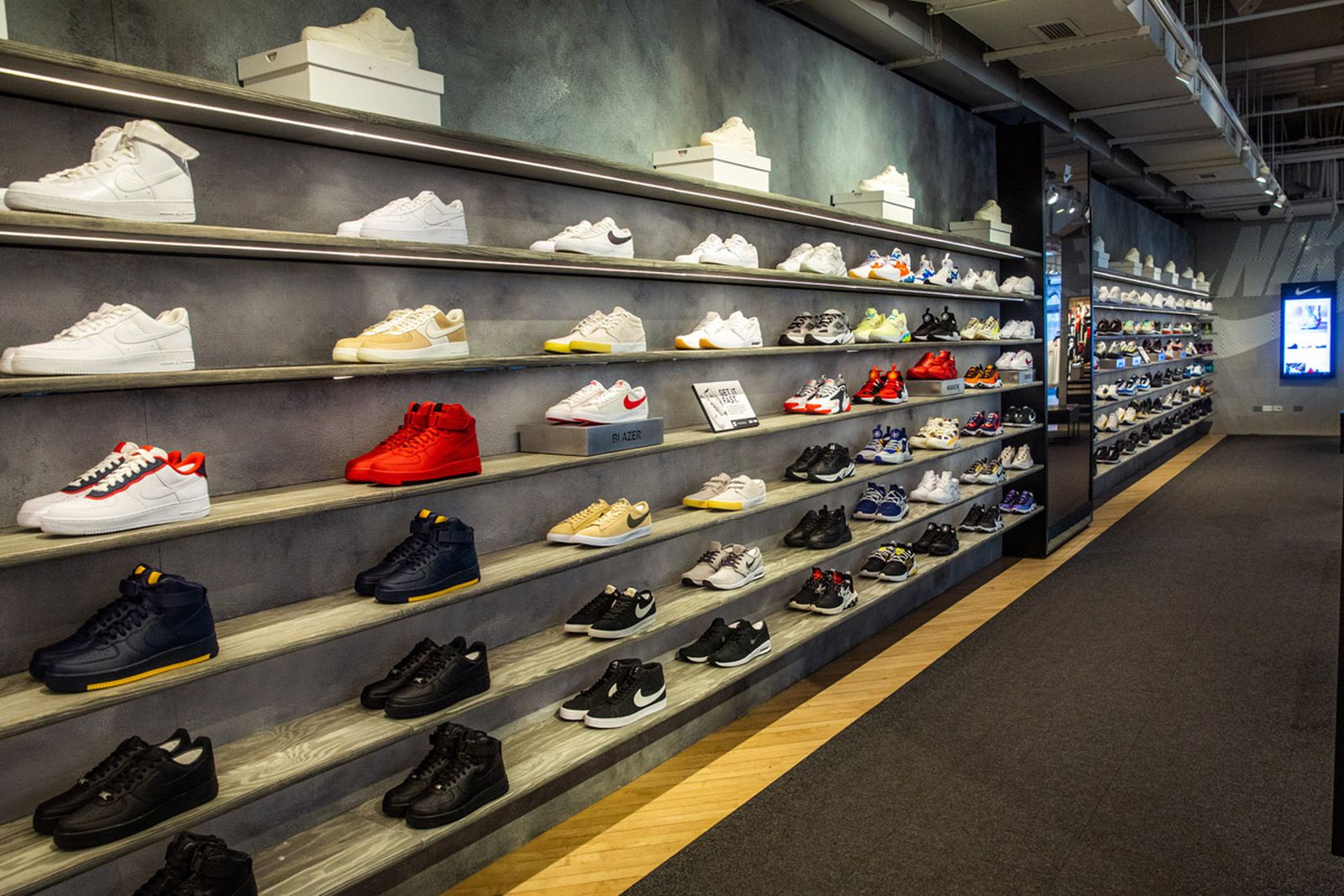 best-sneaker-stores-new-york-5