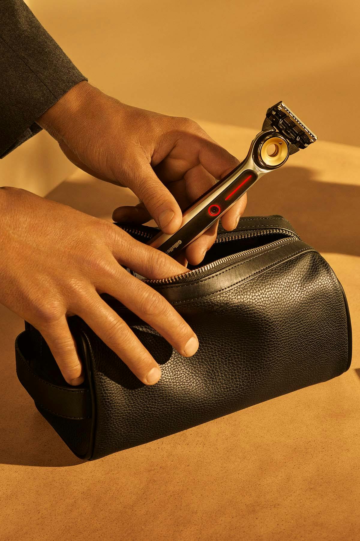 The Heated Razor includes a rechargeable lithium ion battery that lasts up to six shaves, which makes it easy to use on the go.