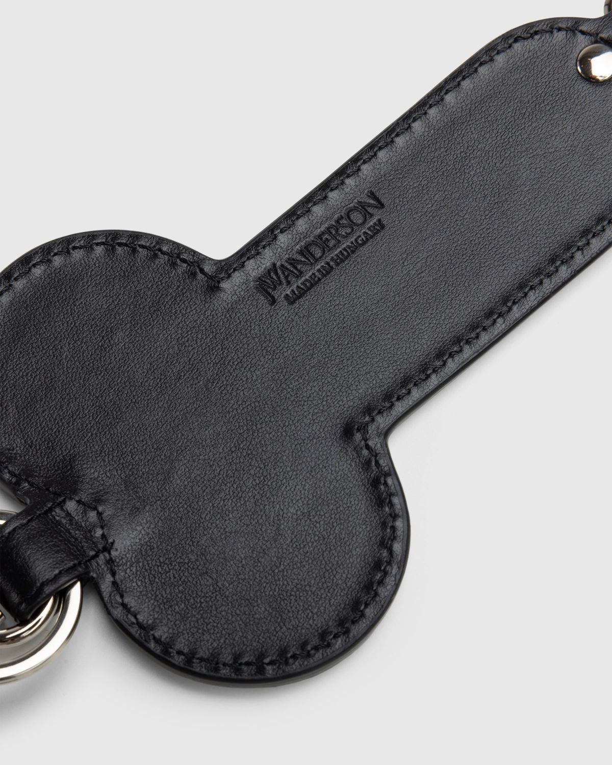 J.W. Anderson – Punk Penis Keyring Black - Keychains - Black - Image 4