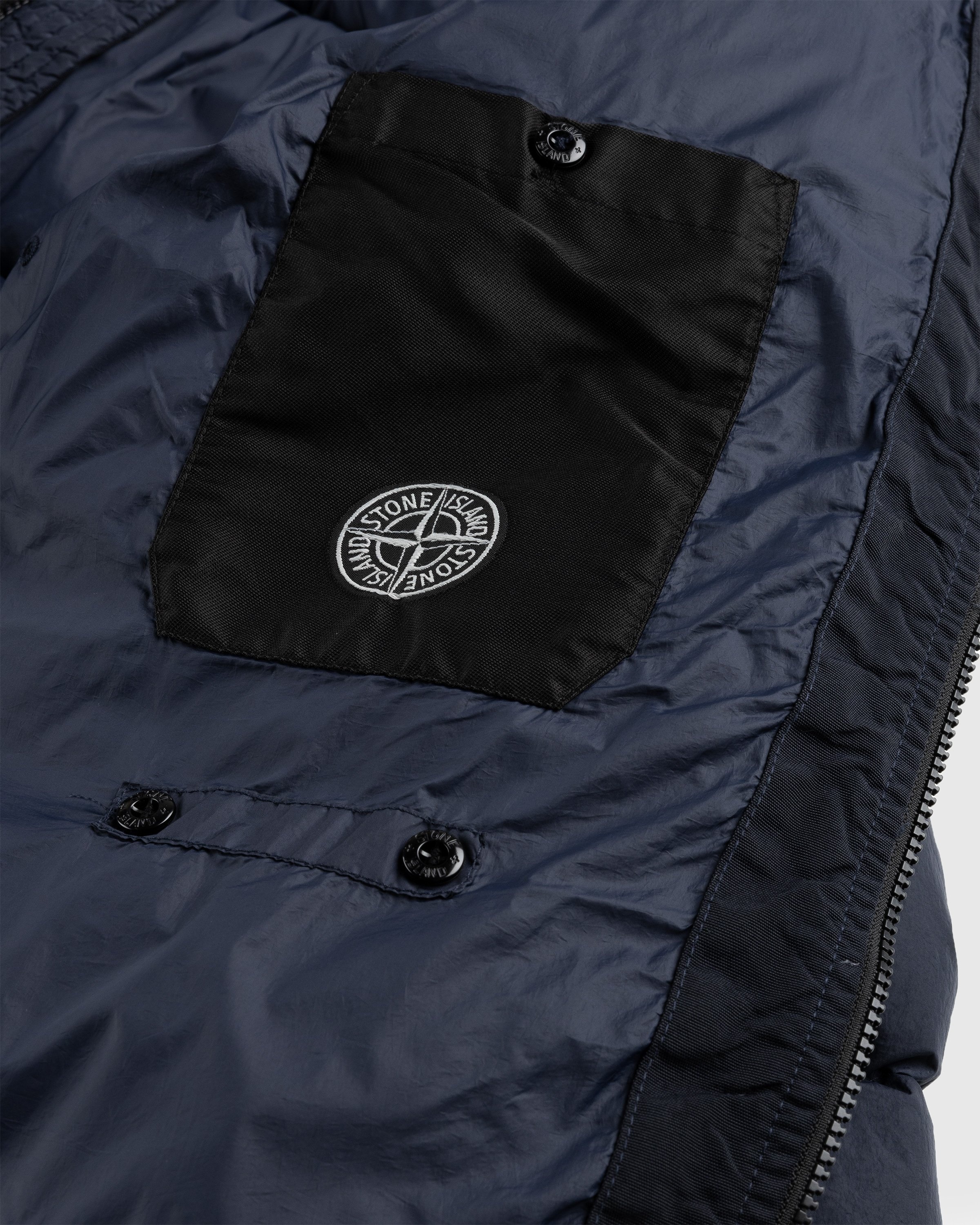 Stone island garment dyed crinkle best sale reps ny down jacket navy