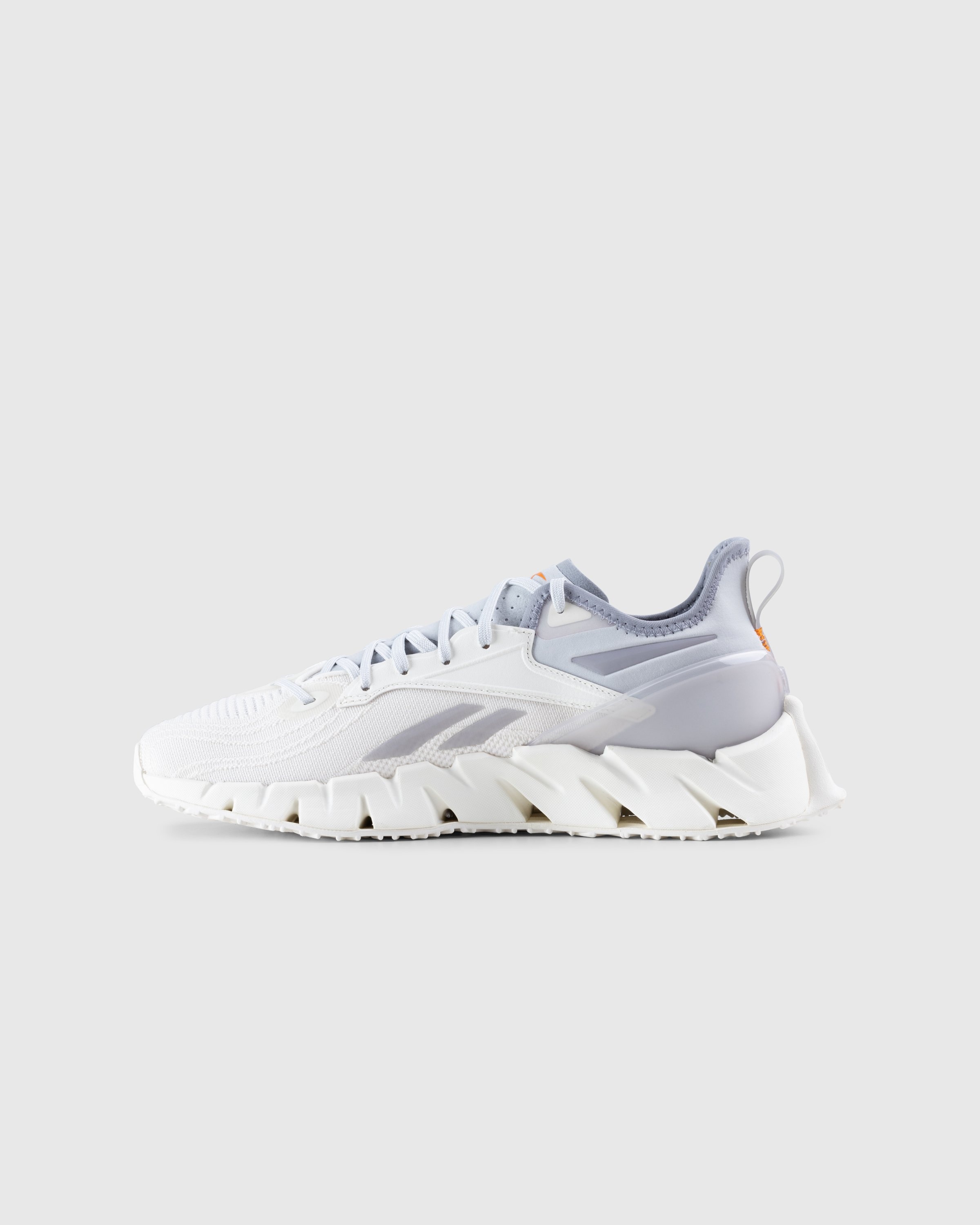 Reebok – Zig Kinetica 3 Pure Grey/Chalk - Sneakers - Blue - Image 2