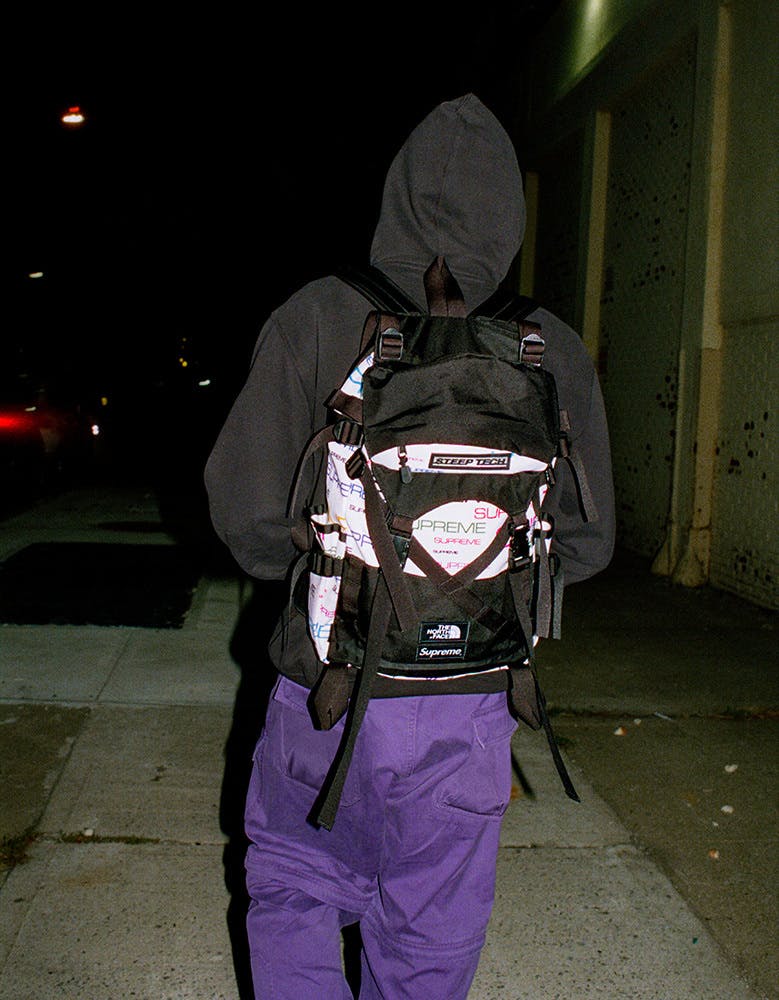 Zaino north face x supreme outlet