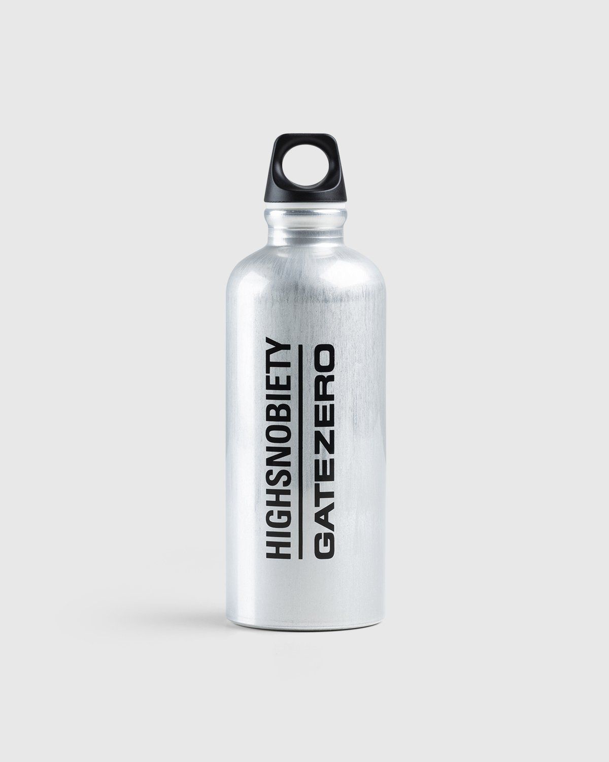 Highsnobiety x SIGG – GATEZERO Logo Water Bottle Silver - Lifestyle - Silver - Image 1