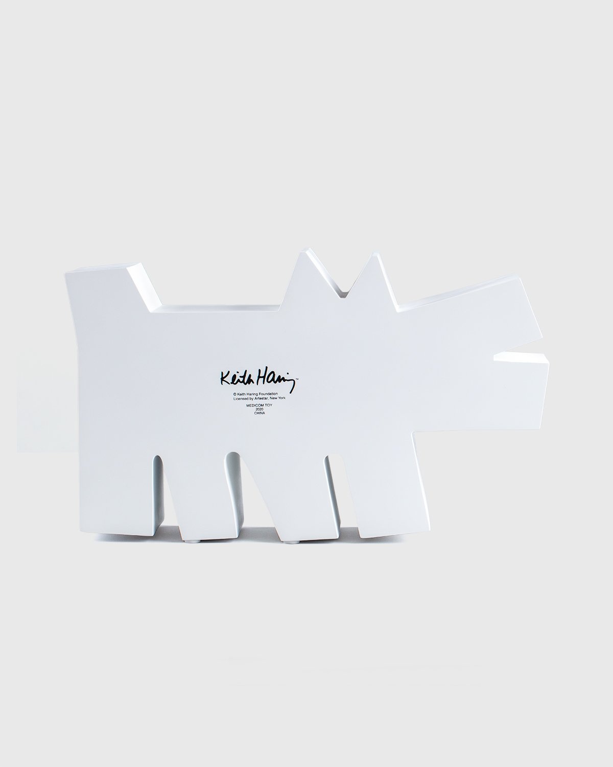 Medicom – Keith Haring Barking Dog Statue White - Toys - White - Image 2