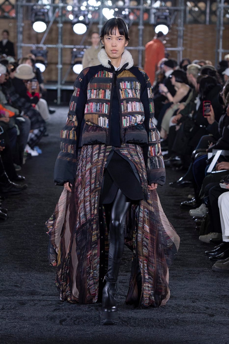 sacai-fw23 (43)