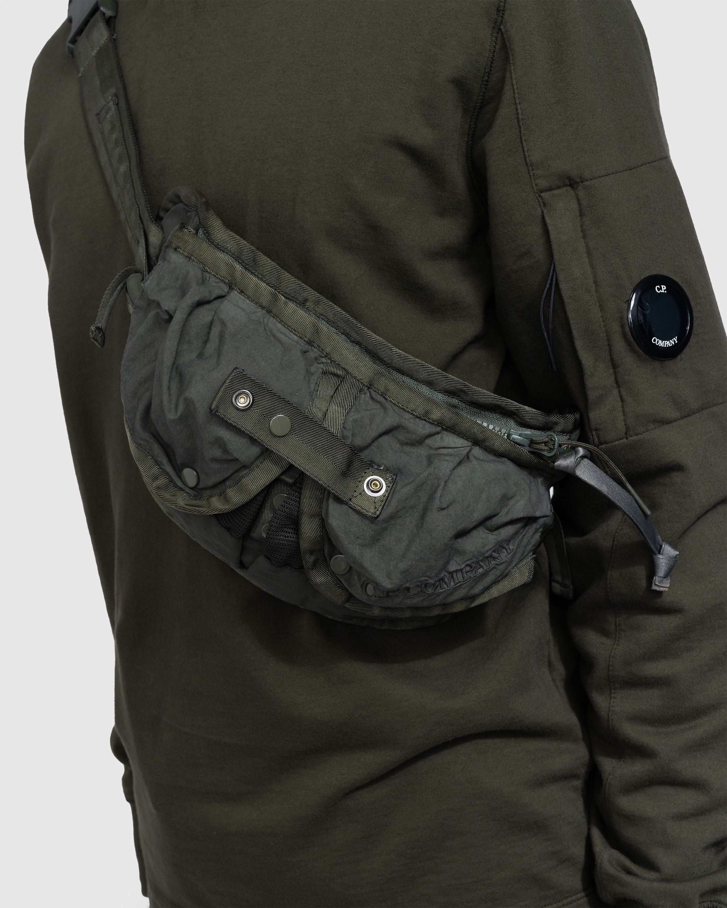 C.P. Company – Ba-Tic Light Mixed Waistband Pack Bronze Green - Bags - Green - Image 3