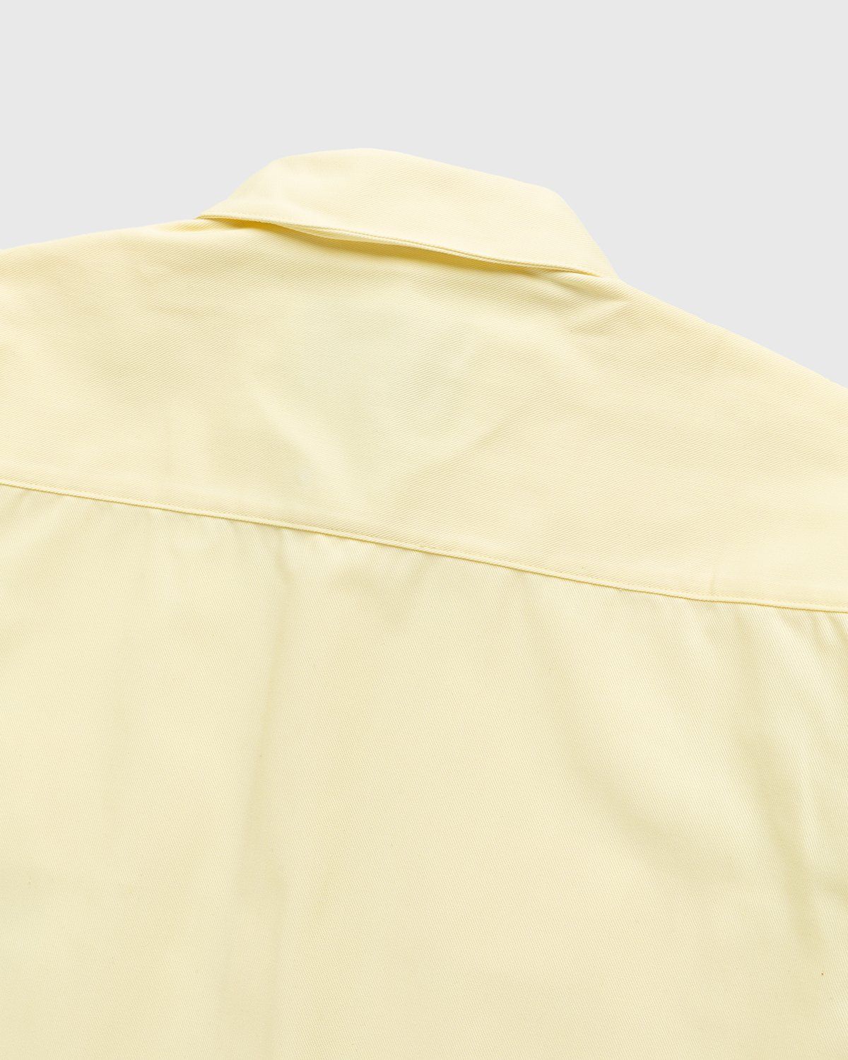 Carhartt WIP – Master Shirt Soft Yellow - T-shirts - Yellow - Image 3