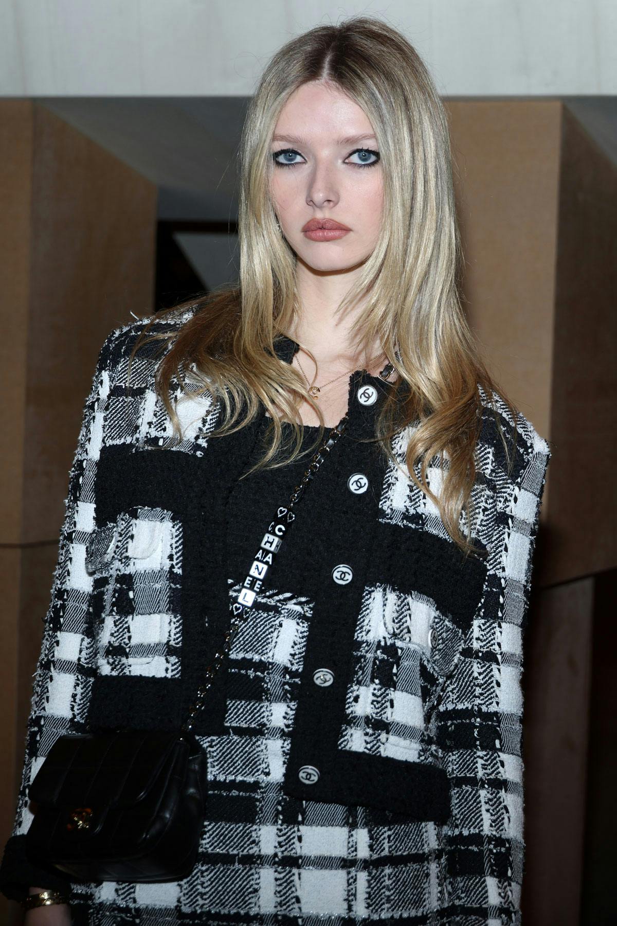 apple-martin-chanel-01
