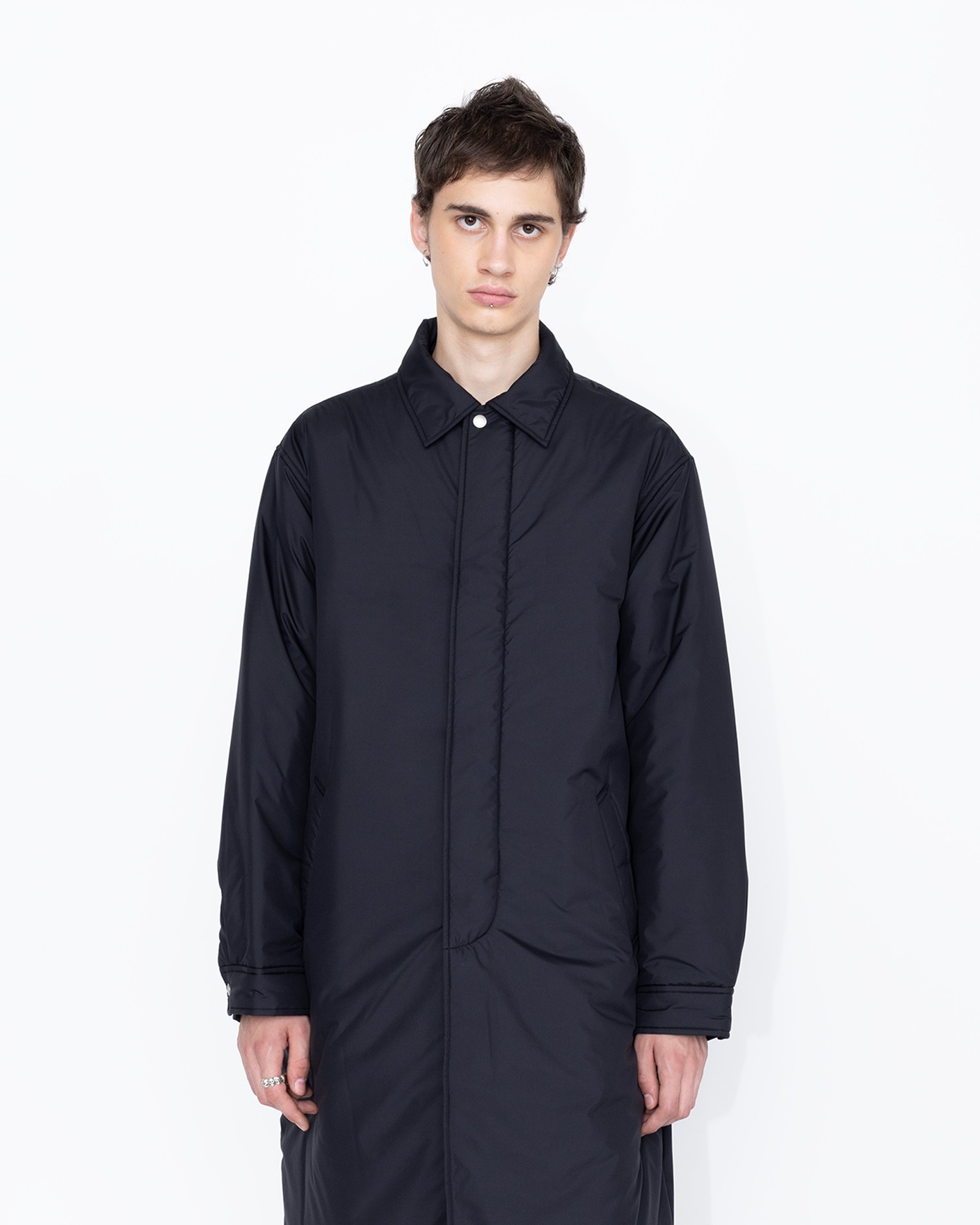 Highsnobiety HS05 – Light Insulated Eco-Poly Trench Coat Black - Outerwear - Black - Image 3