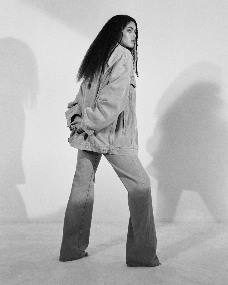 acne-studios-fallwinter-2021-denim-selection-011