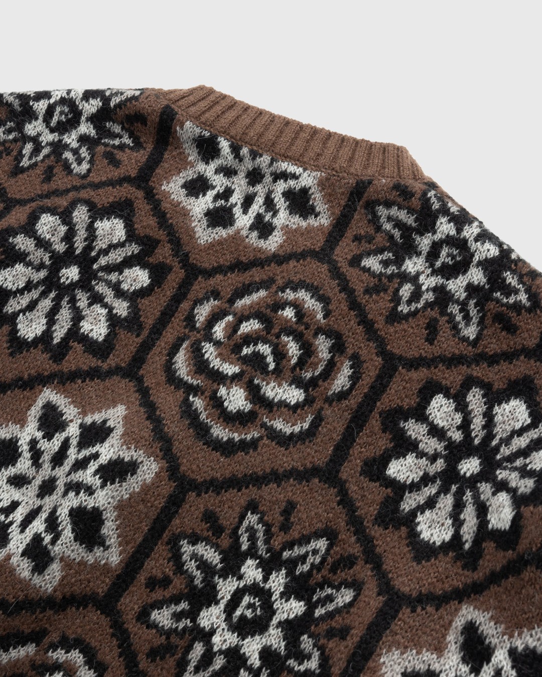 Patta – Wall Flower Knitted Zip Cardigan Chestnut/Dark Gull Grey - Cardigans - Brown - Image 5