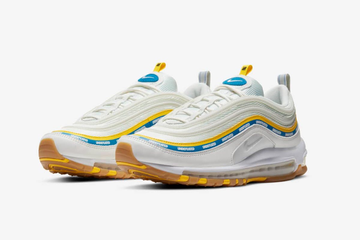 años paso Marcar UNDEFEATED x Nike Air Max 97 White/Gold: Where to Buy Tomorrow