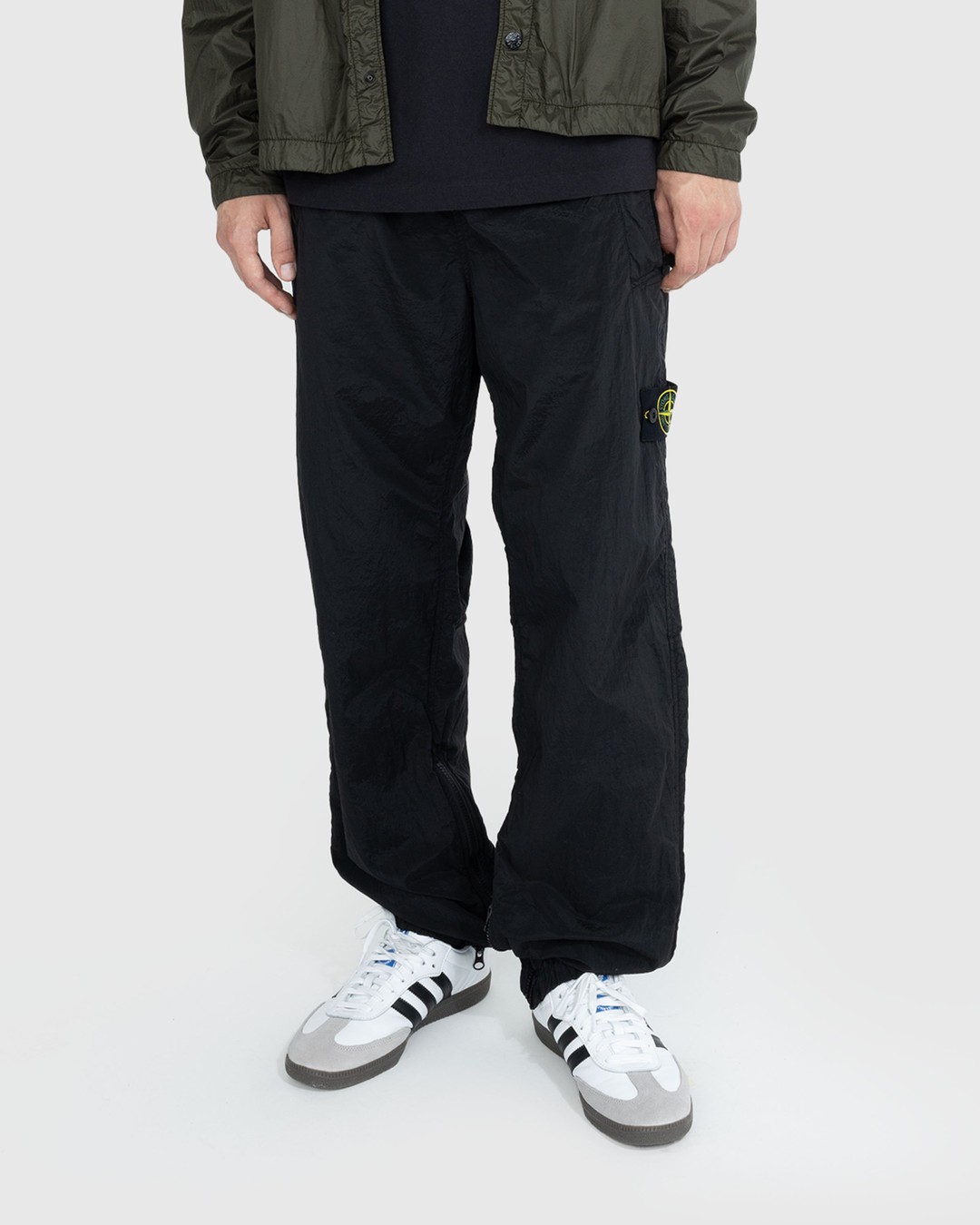 Stone island black deals panel cargo pants