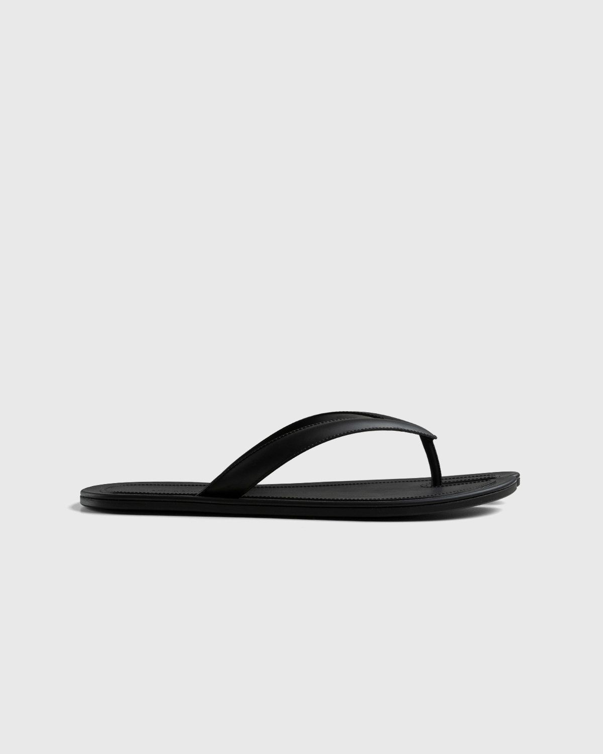 Maison Margiela – Tabi Flip-Flops Black - Sandals & Slides - Black - Image 2
