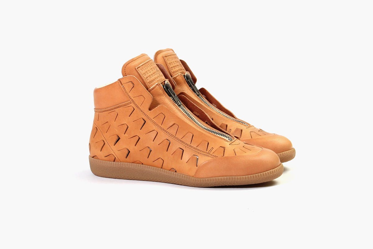 maison-margiela-zip-up-high-top-natural-1