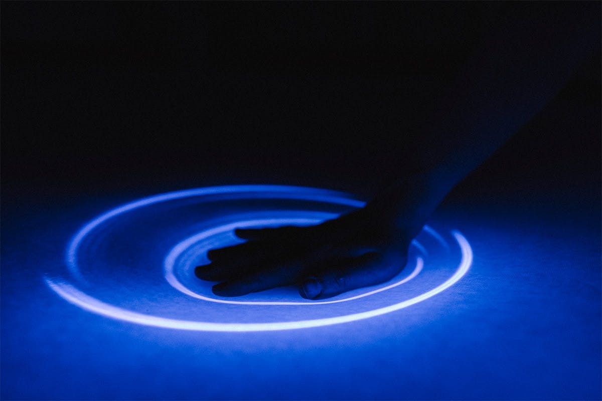 bmw-daan-roosegaarde-art-basel-01