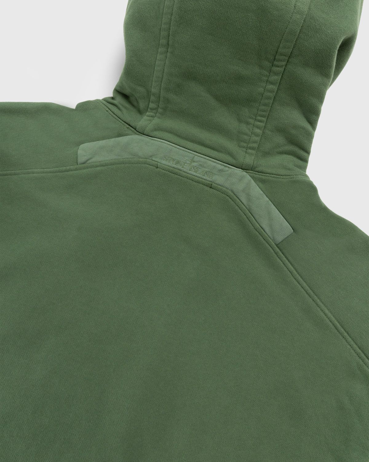 Stone Island – Garment-Dyed Fleece Hoodie Olive - Sweats - Green - Image 4
