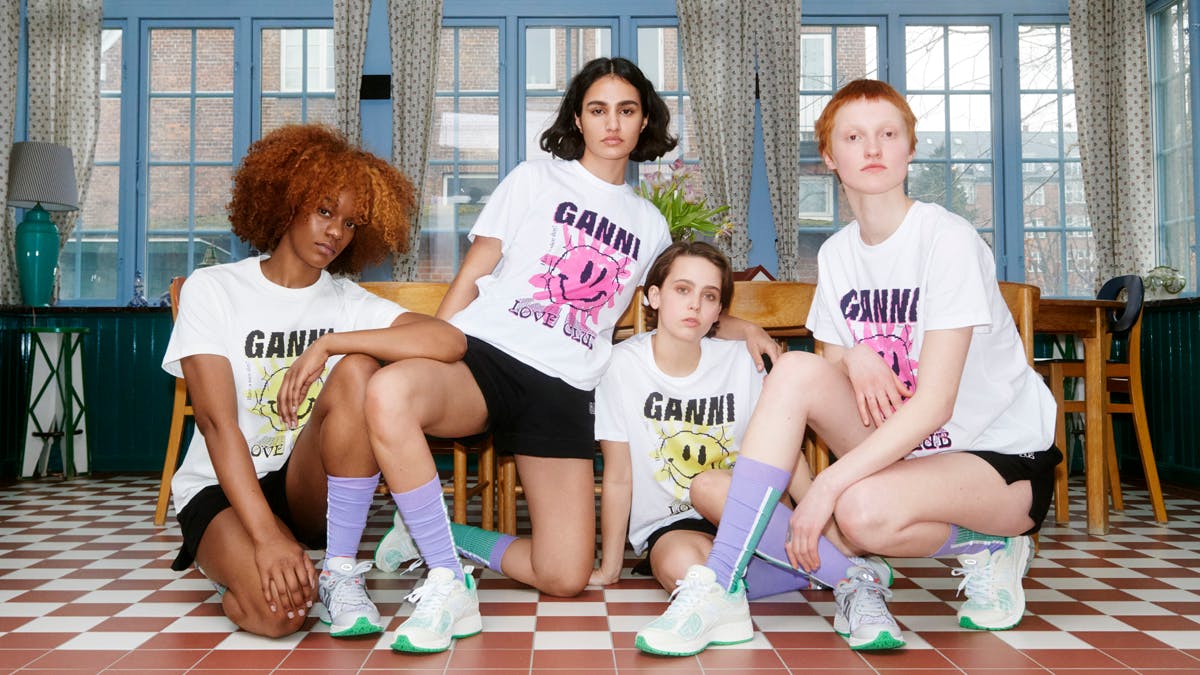 ganni-new-balance-2002r-collaboration-release-date-price-10