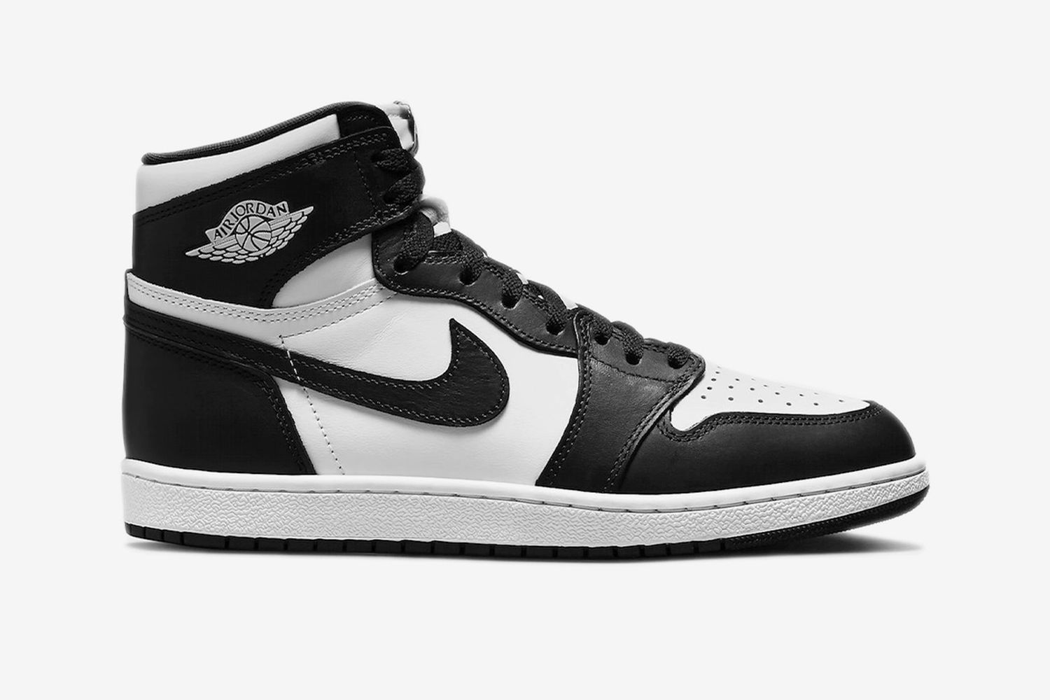 NIKE AIR JORDAN 1 HIGH 85 BLACK WHITE