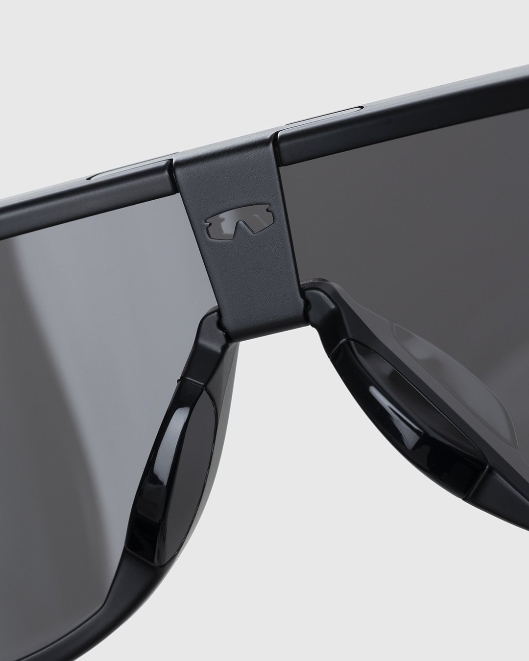 Oakley – CMDN Prizm Grey Lenses Matte Black Frame - Sunglasses - Black - Image 5