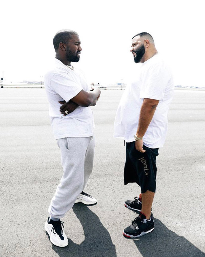 Formulering opbouwen concert Kanye West Gifts an Unreleased YEEZY Boost 700 to DJ Khaled