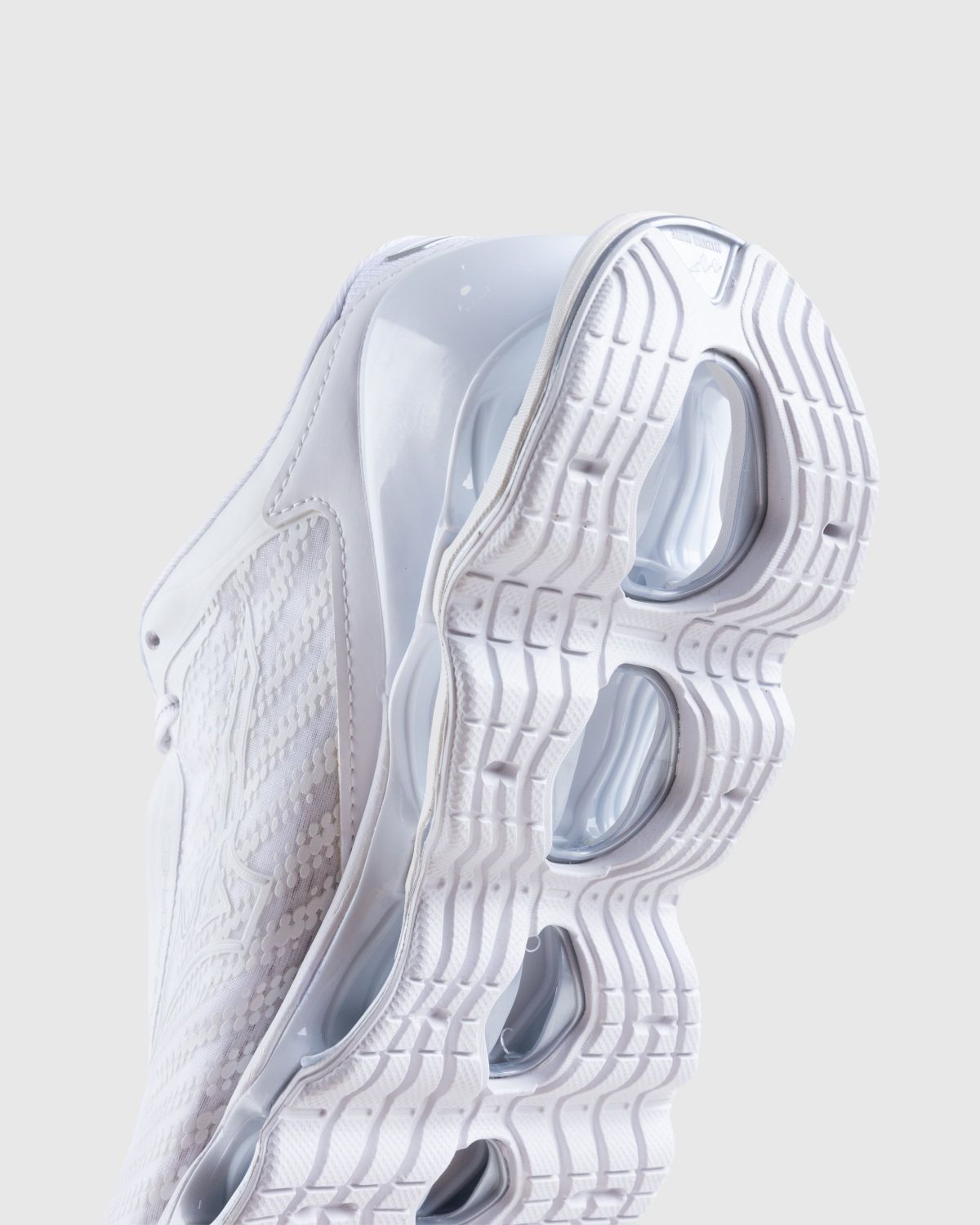 Mizuno – Wave Prophecy 12 White/Silver - Sneakers - White - Image 6