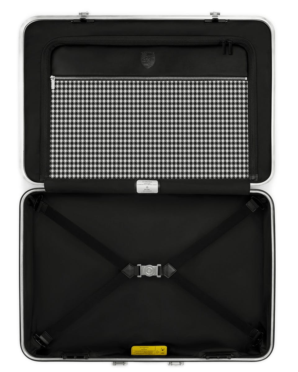 porsche-rimowa-collab-911-luggage-case (9)