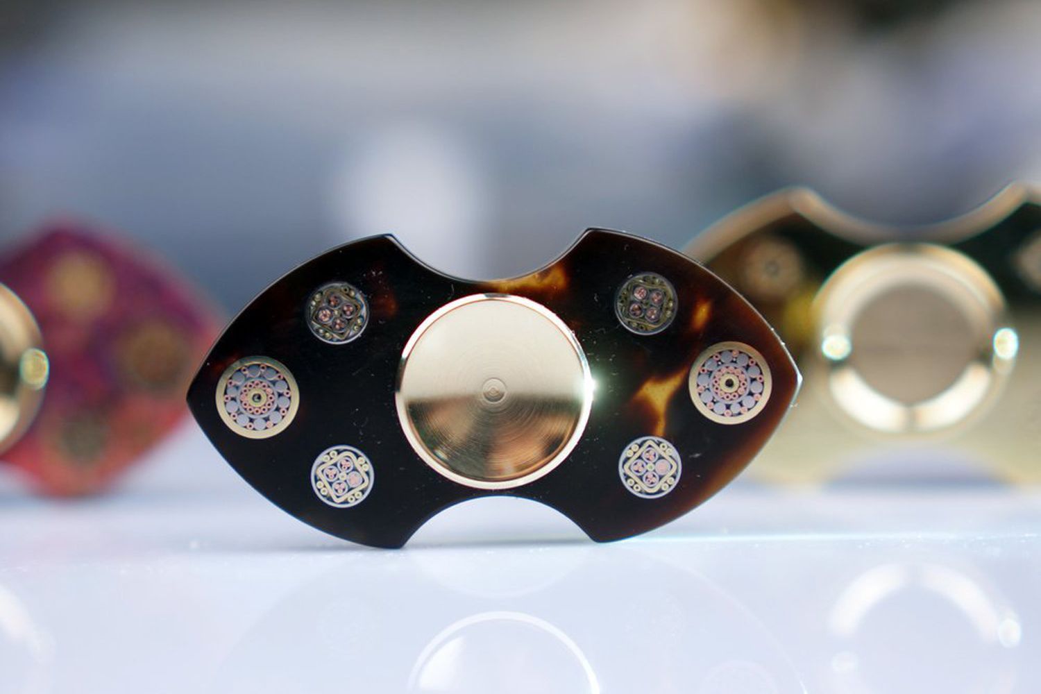 FREE SHIPPING 8 STYLES Xtreme Tech Fidget Spinners 
