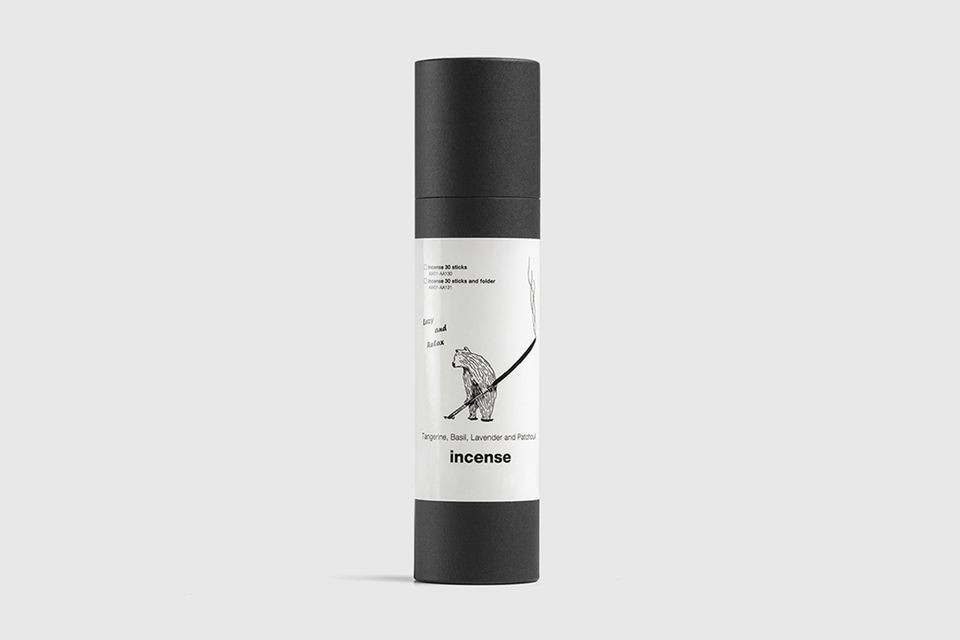 15 of the Best Men's Bedroom Accessories in 2022
