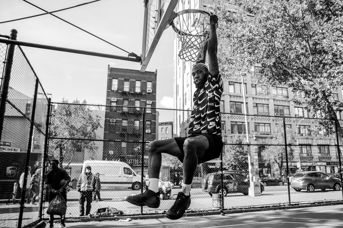 comme-des-garcons-nike-foamposite-release-date- (7)
