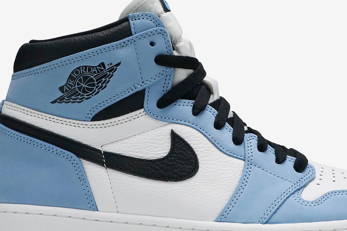 Faceta Siempre torpe 10 of the Best University Blue Nike Sneakers for Spring 2021