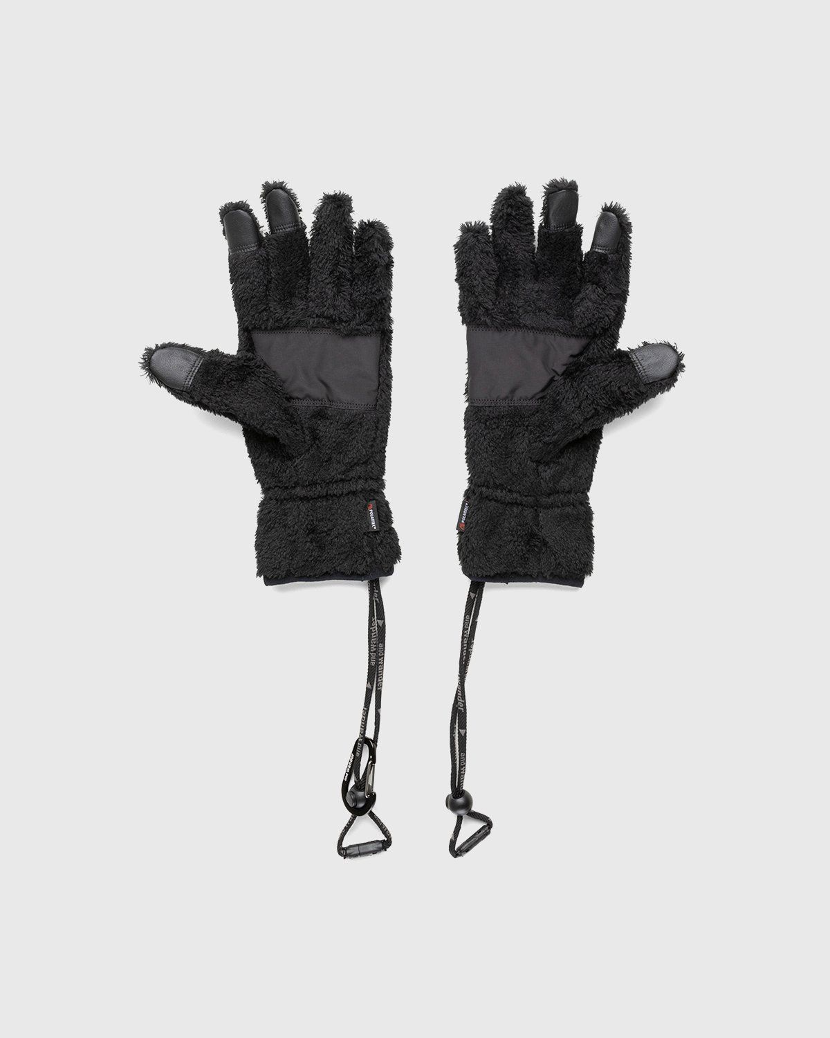 And Wander – High Loft Fleece Gloves Black - Gloves - Black - Image 2