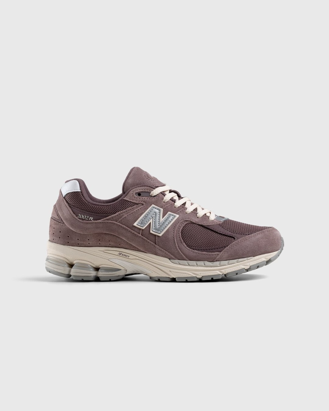 New Balance – M2002RHD Black Fig | Highsnobiety Shop