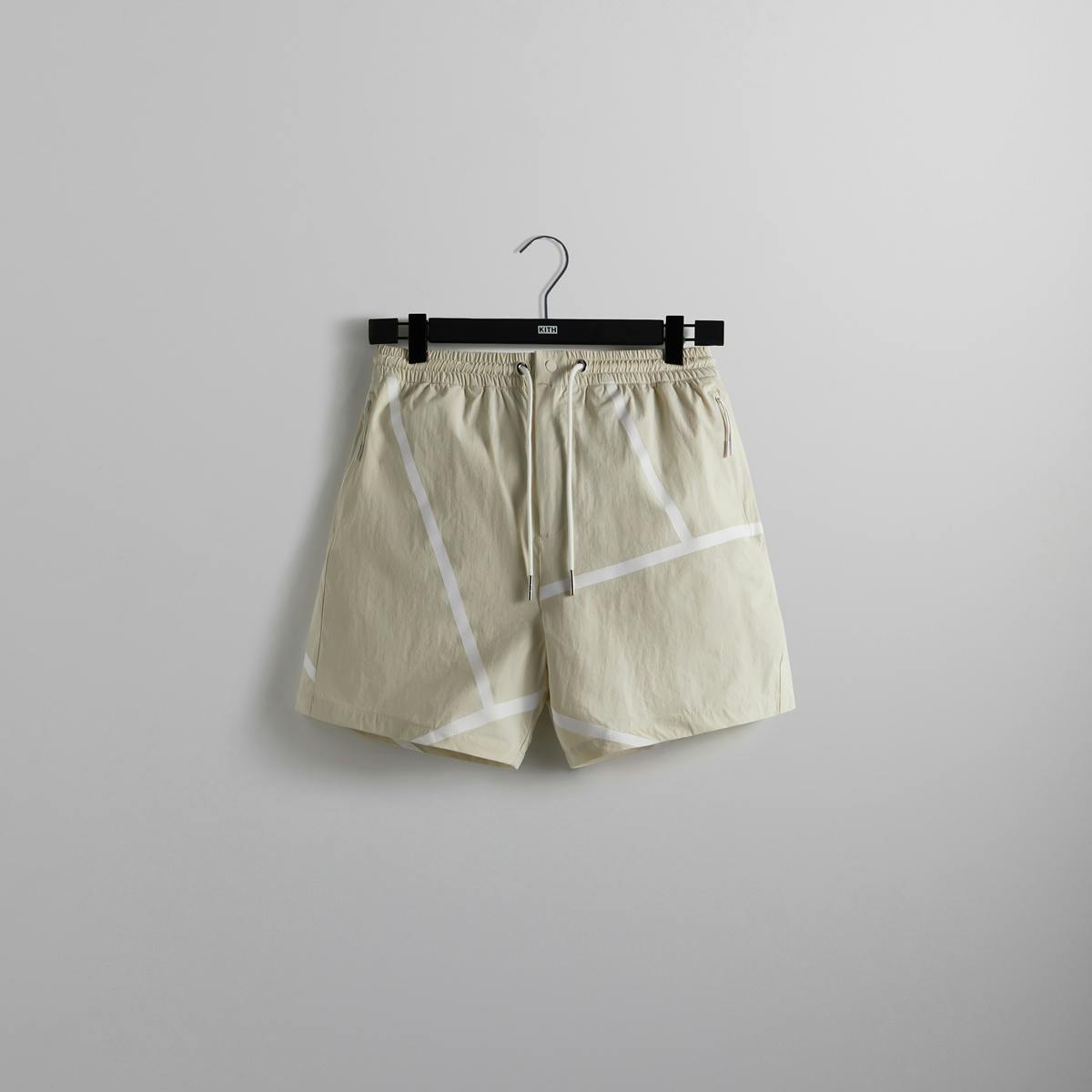 kith-spring-2-2022-collection-lookbook-101-013